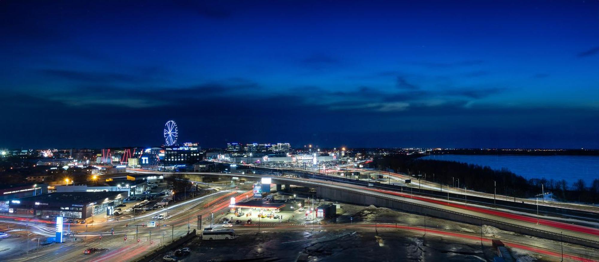 Revalia Fahle Airport Bus-Station Apartments With Best Views Экстерьер фото