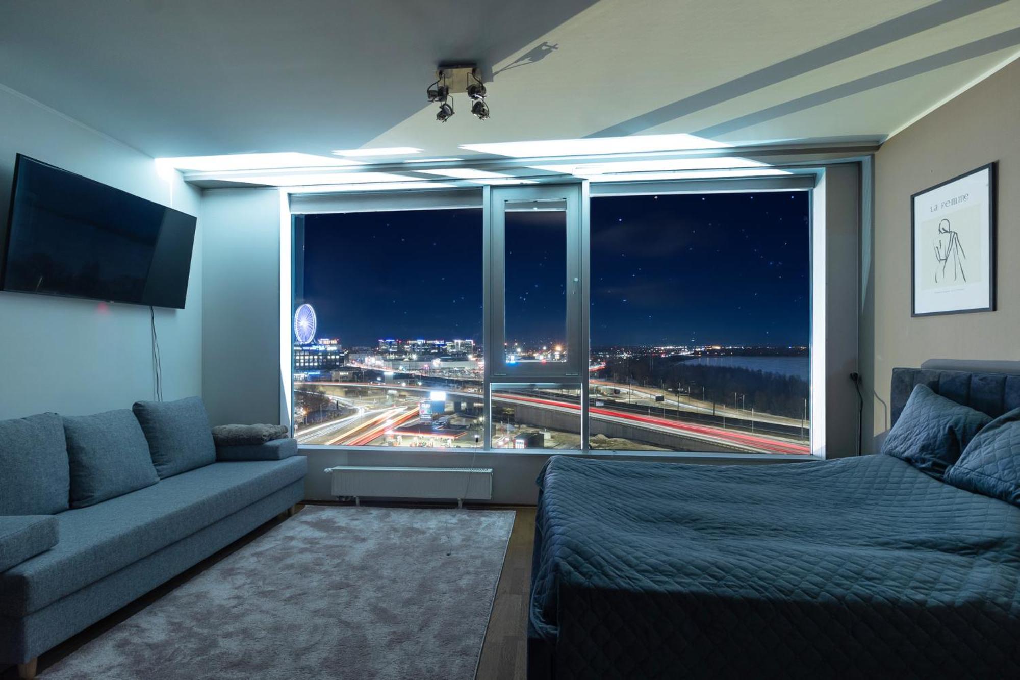 Revalia Fahle Airport Bus-Station Apartments With Best Views Экстерьер фото