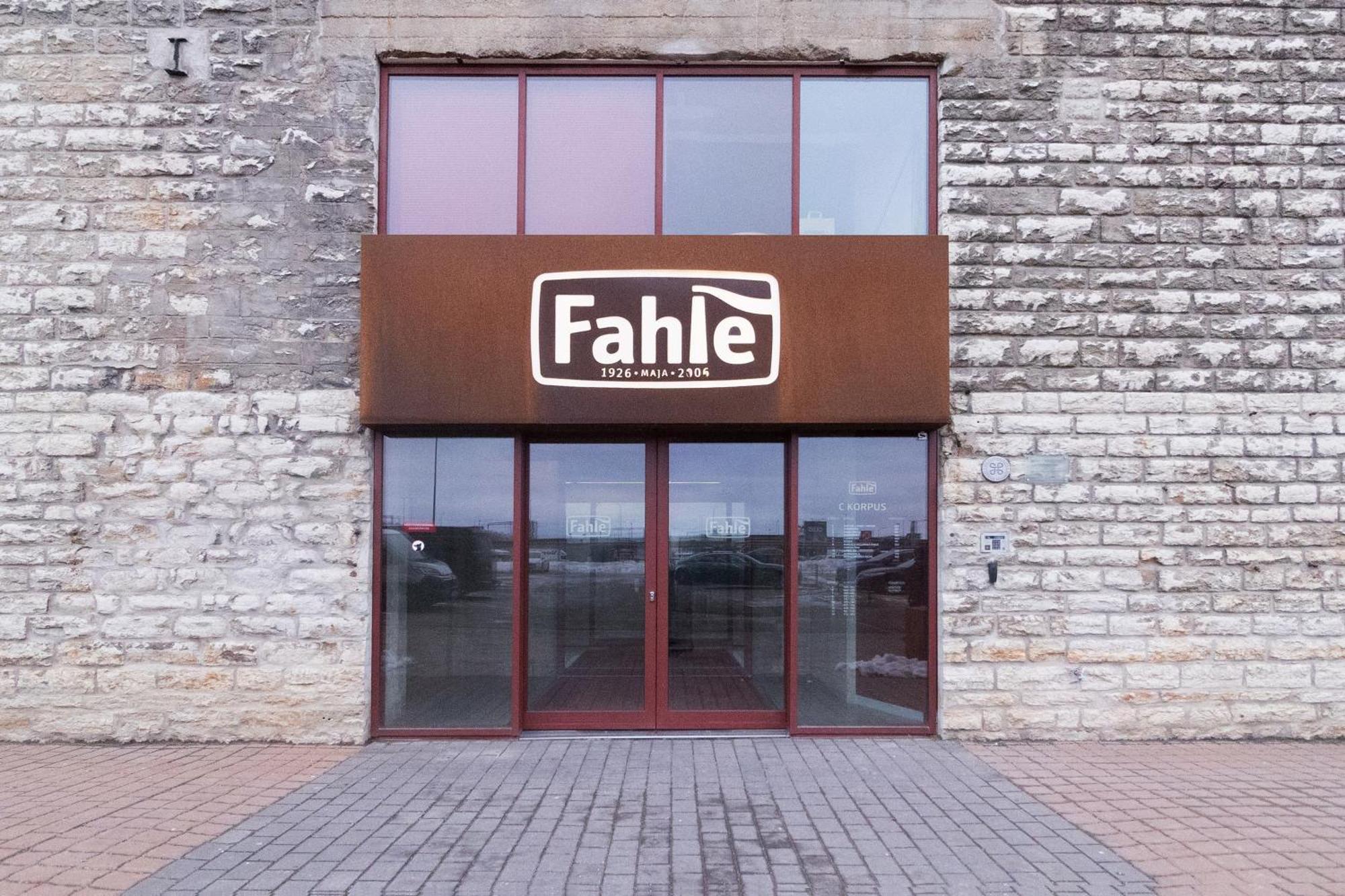 Revalia Fahle Airport Bus-Station Apartments With Best Views Экстерьер фото